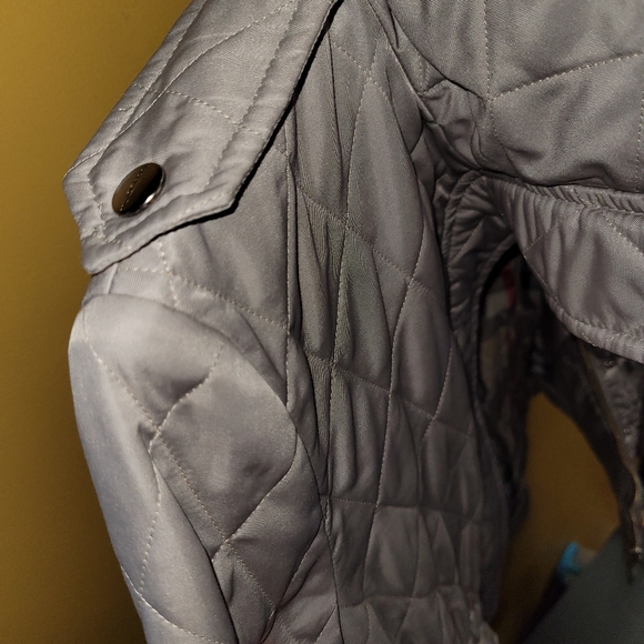 Burberry london diamond quilt fitted jacket - Picture 7 of 15